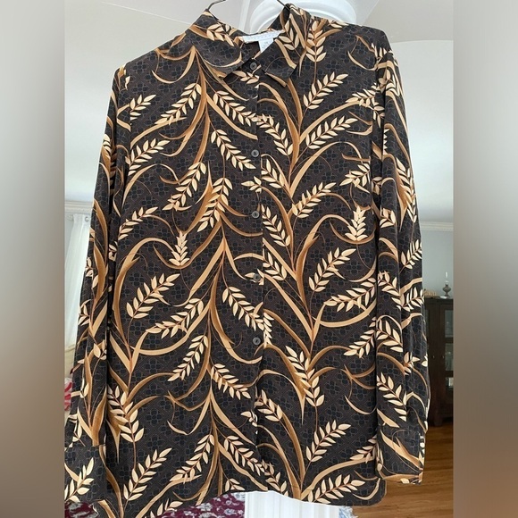 Maggie McNoughton women’s 100% silk long sleeve button front Brawn& tan blouse - Picture 1 of 3